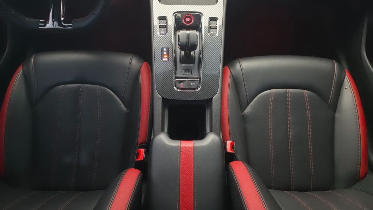 جي إي سي امباو GL (Full Option) | 2023 | 0% DP | AED 750 / Month | Gargash Warranty | Service History