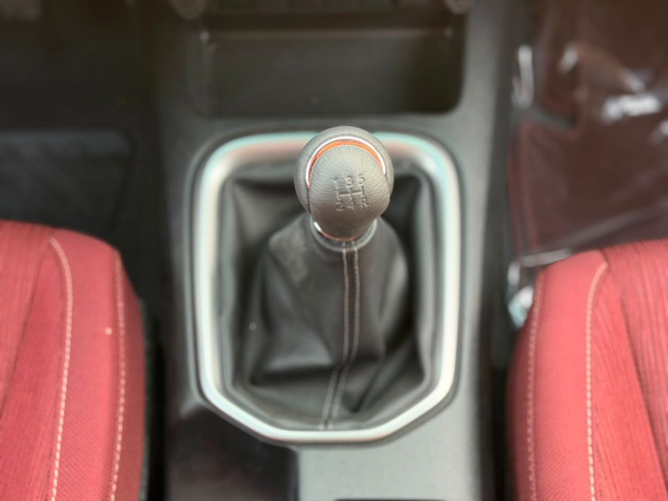تويوتا هيلوكس GLX FULL PUSH START 2026