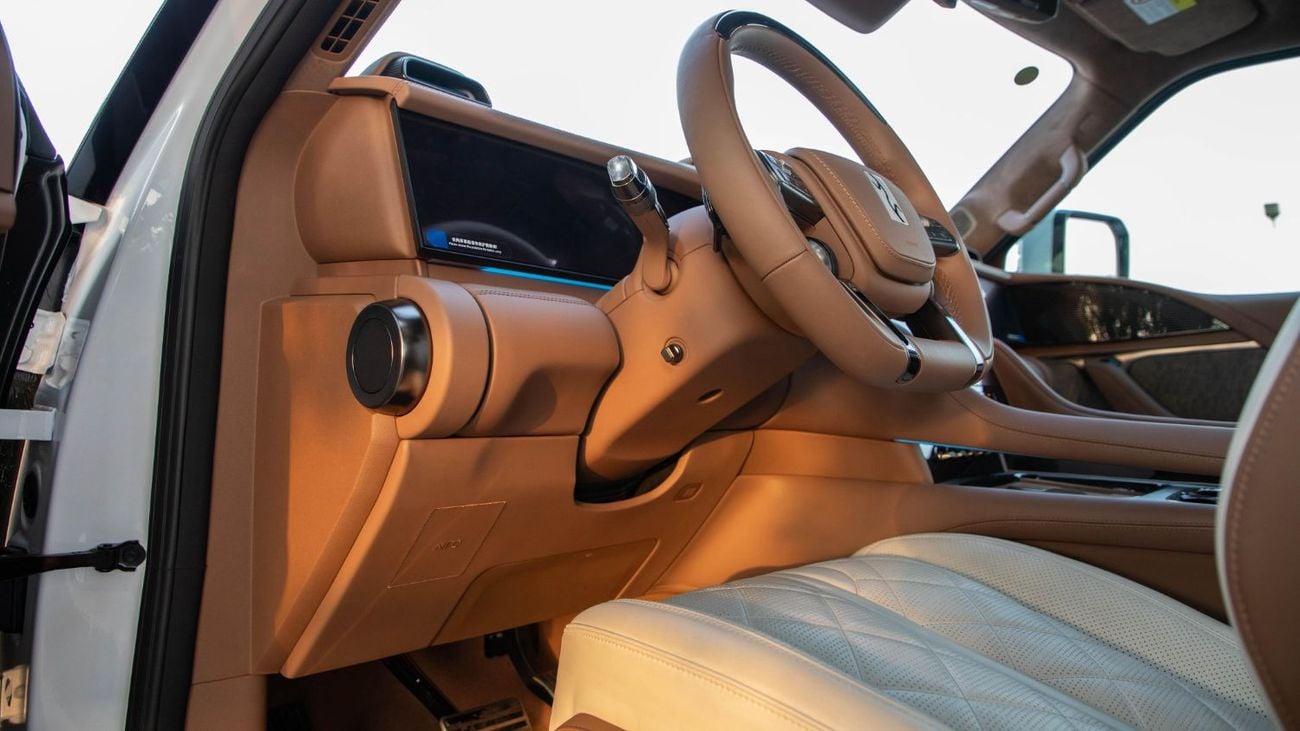 يانغوانغ U8 DM-i PREMIUM EDITION | 22" Alloy with Float Mode | 2025 | For Local Registration +10%