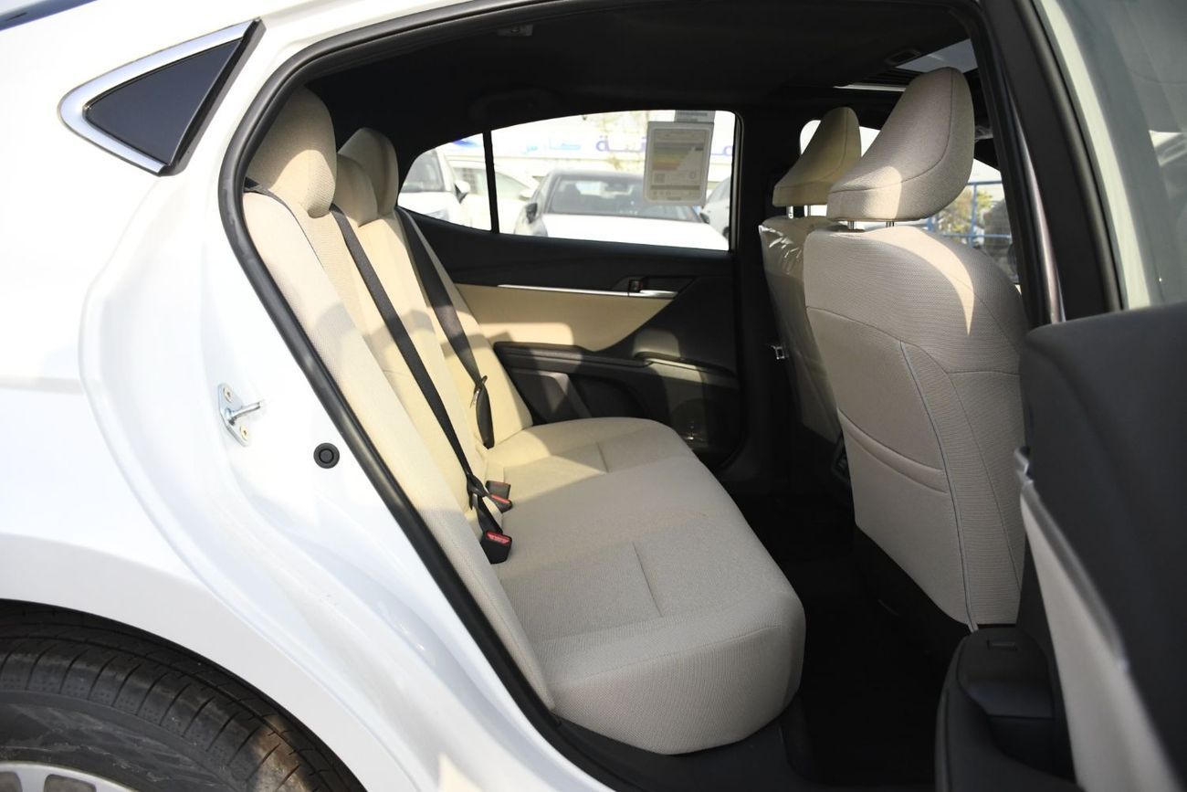 تويوتا كامري 2.5L LE Petrol GCC (Ready Stock)