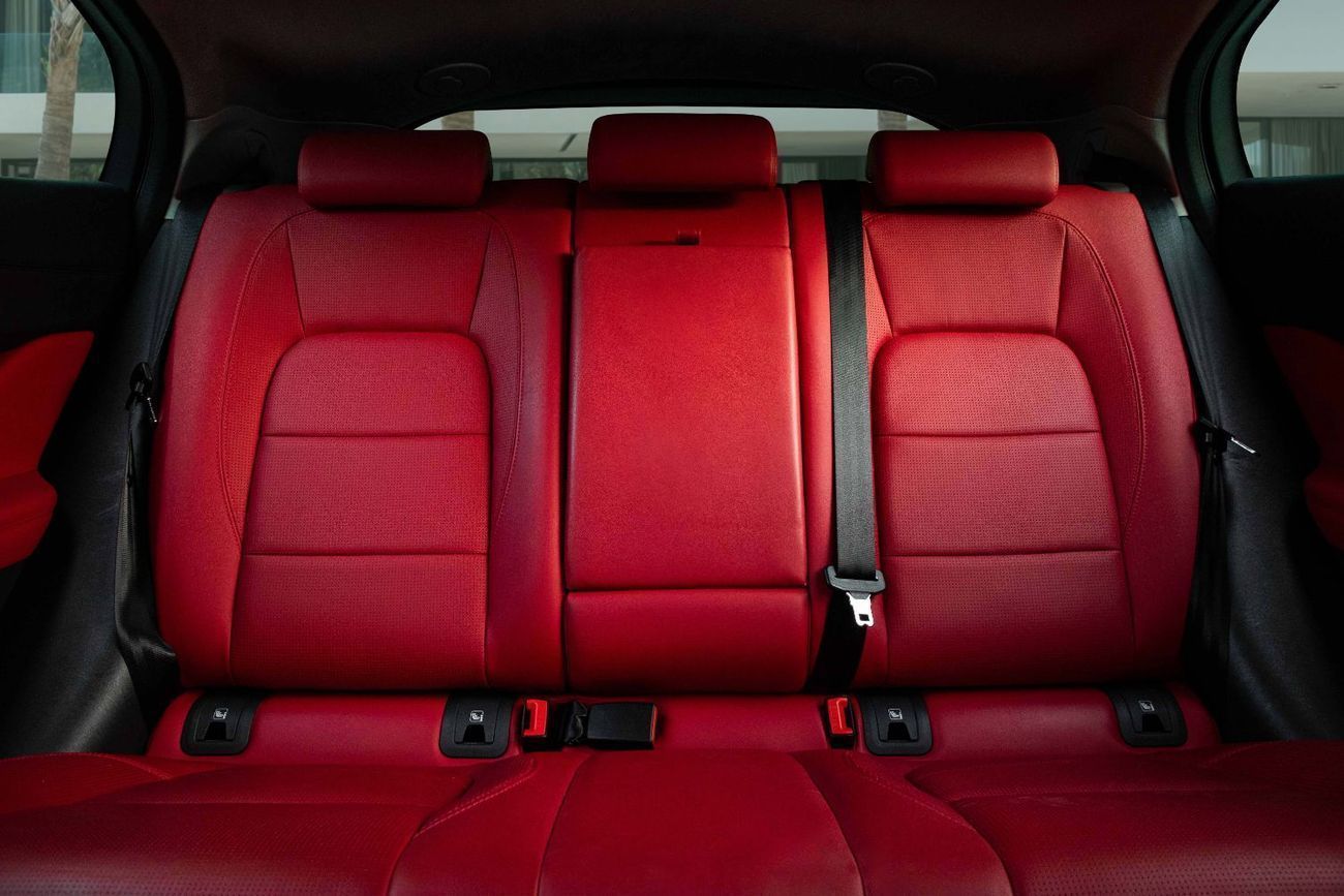 جاكوار ای بيس R-Dynamic | 2,448 P.M | 0% Downpayment | Pristine Condition!