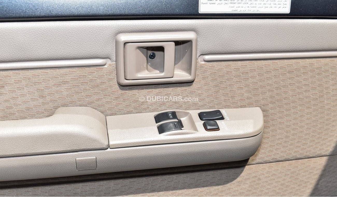 تويوتا لاند كروزر بيك آب Single Cabin 4.0