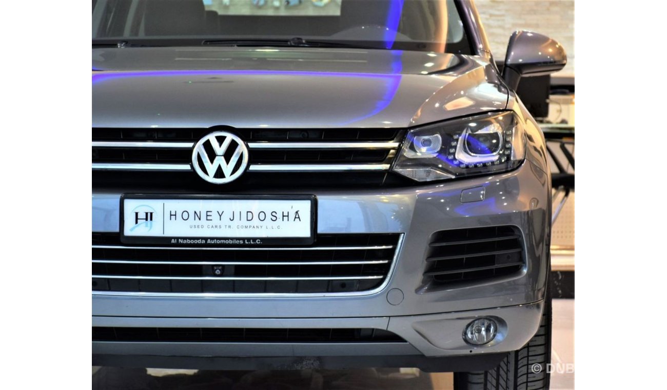 Volkswagen Touareg ( FULL OPTION ) FULL SERVICE HISTORY Volkswagen Touareg 2015 Model!! in Grey Color! GCC Specs