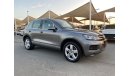 Volkswagen Touareg SEL FSH BY AGENCY VERY LOW MILEAGE