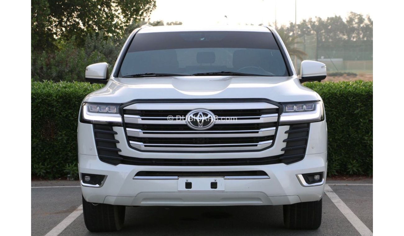 تويوتا لاند كروزر تويوتا لاند كروزر 2013خليجي VXR محول داخل وخارج 2023 بحاله ممتازه