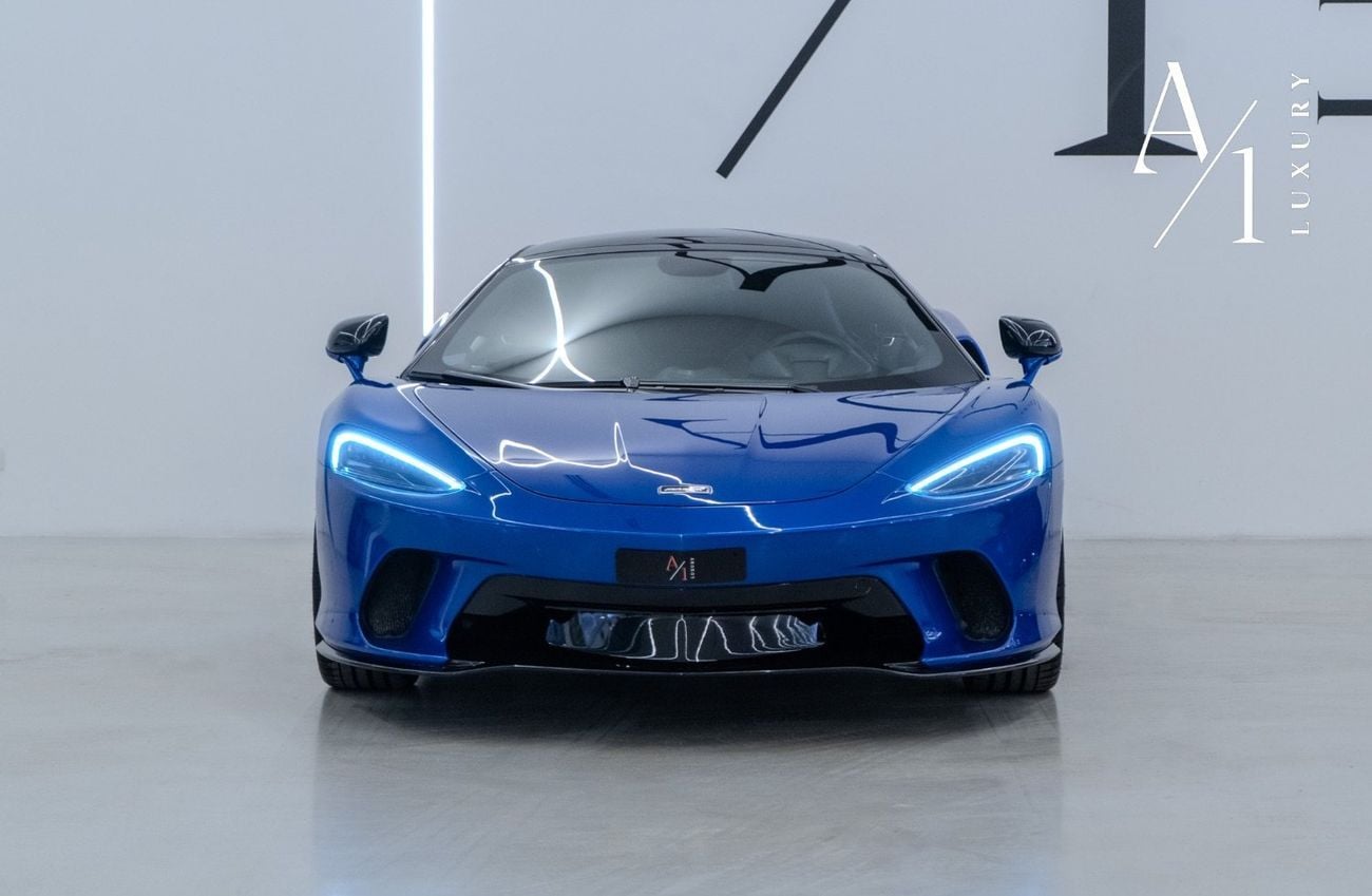 مكلارين GT 2023 Mclaren GTS, With Mclaren Warranty, Fully Loaded, Excellent Condition, GCC Spec