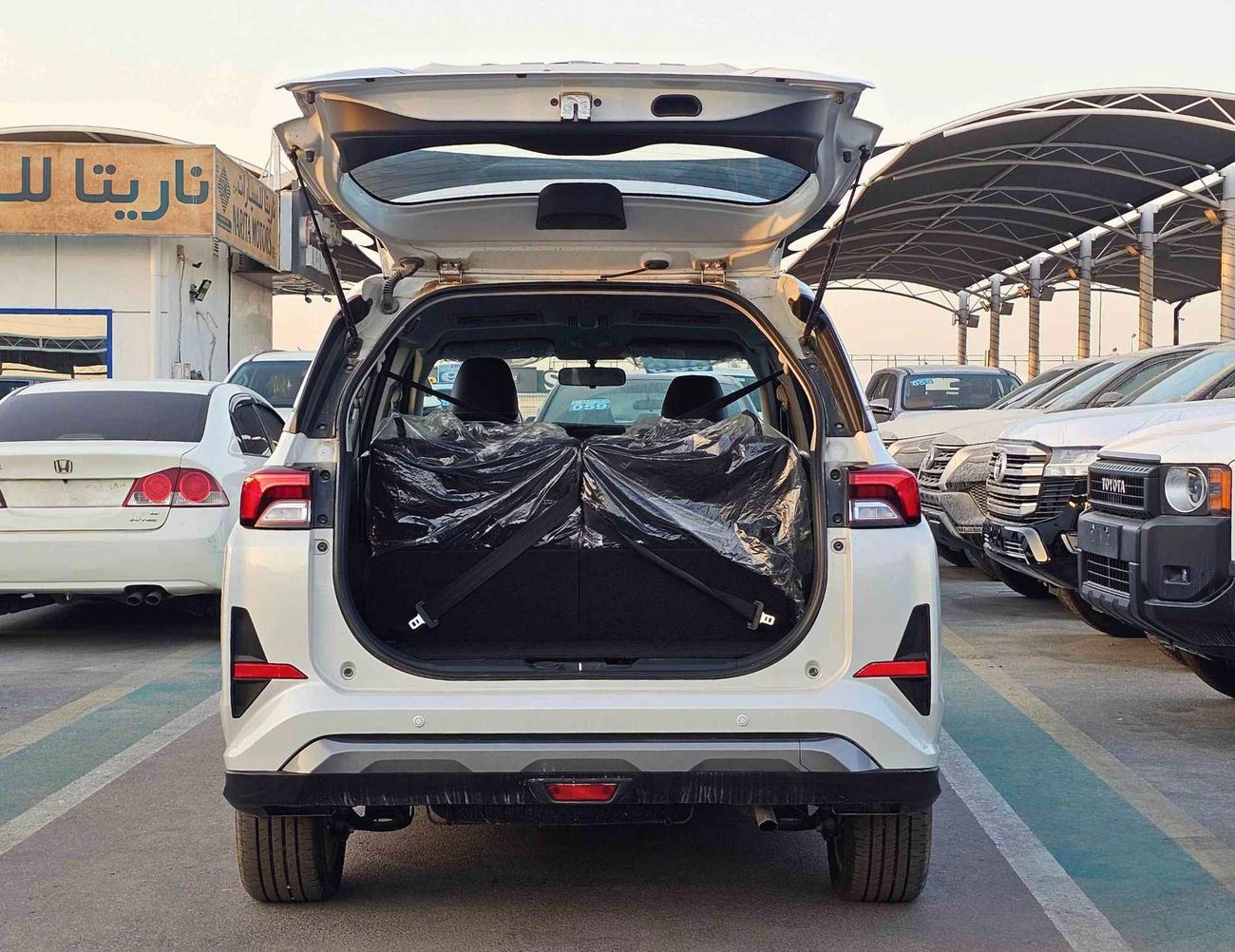 Toyota Veloz 1.5L V4 PETROL | DVD+ CAMERA | SPECIAL PROMOTION (CODE # 69085)