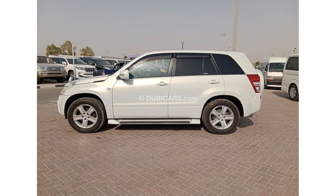 Suzuki Escudo SUZUKI ESCUDO RIGHT HAND DIVE (PM1465)
