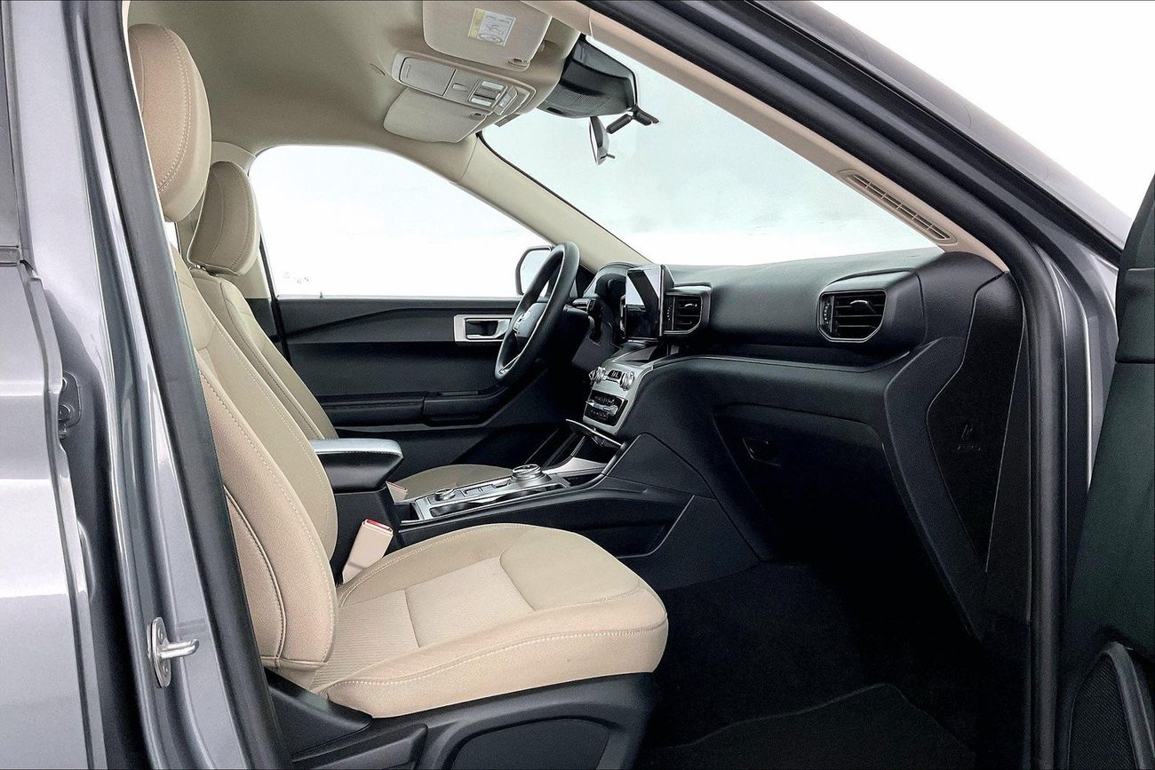 Ford Explorer XL / Standard | 1 year free warranty | 1.99% financing rate | Flood Free