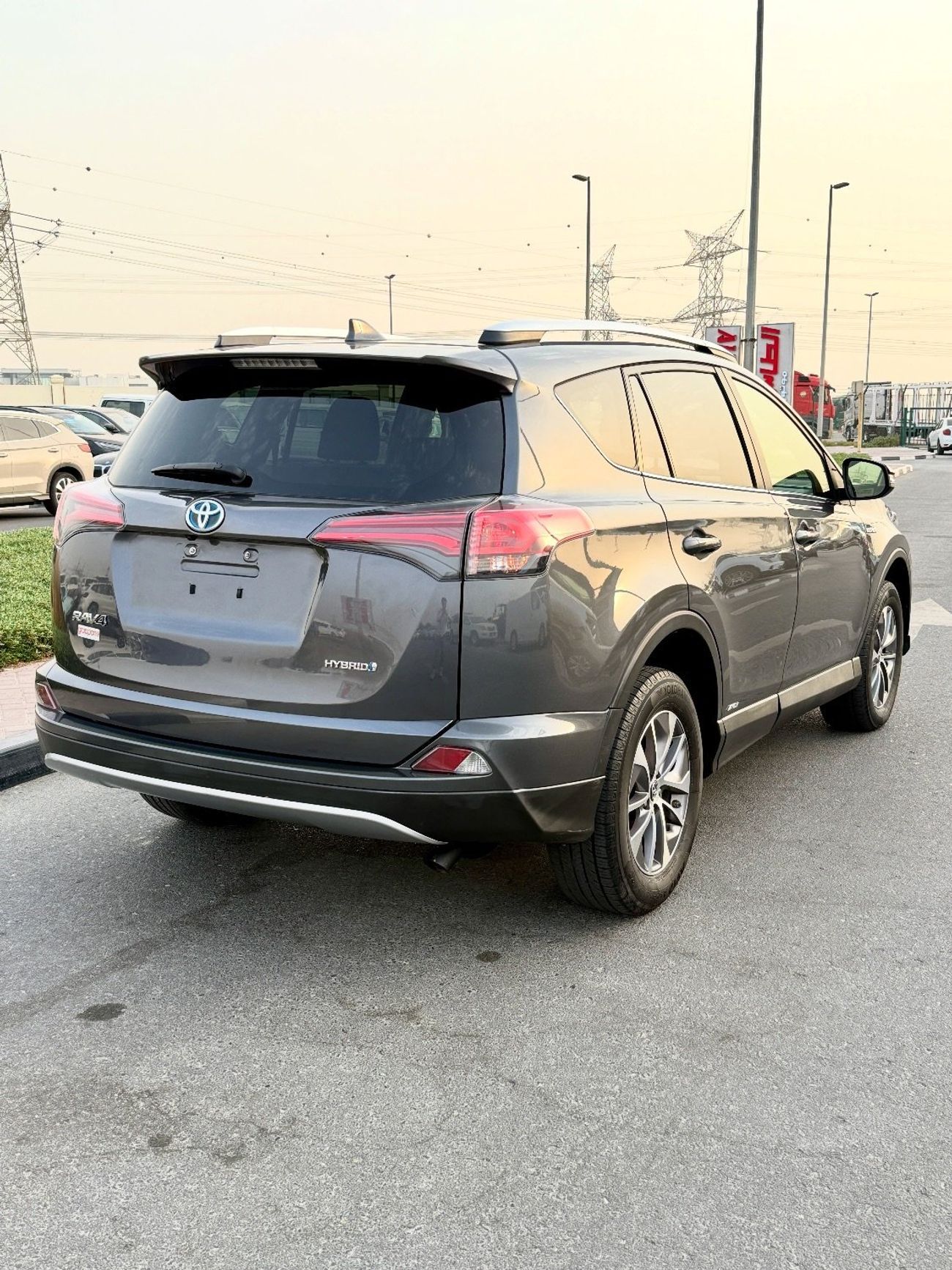 Toyota RAV4 2.5L VXR Hybrid