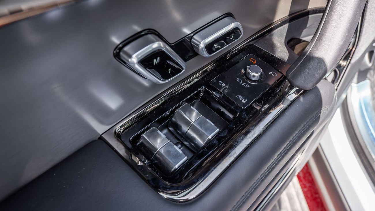 لاند روفر رينج روفر سبورت RANGE ROVER 3.0 SPORT -2025YM