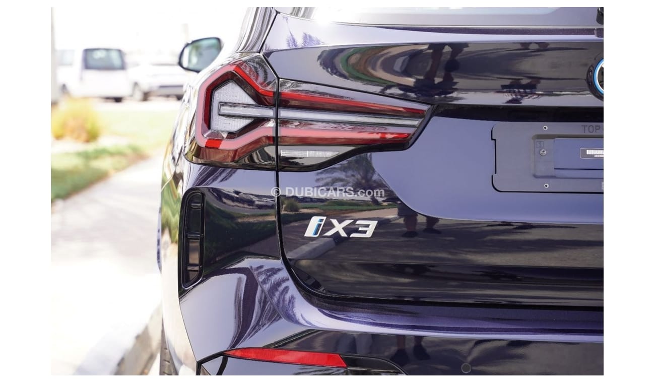 بي أم دبليو iX3 2024 BMW IX3 M-SPORT BLACK 0KM