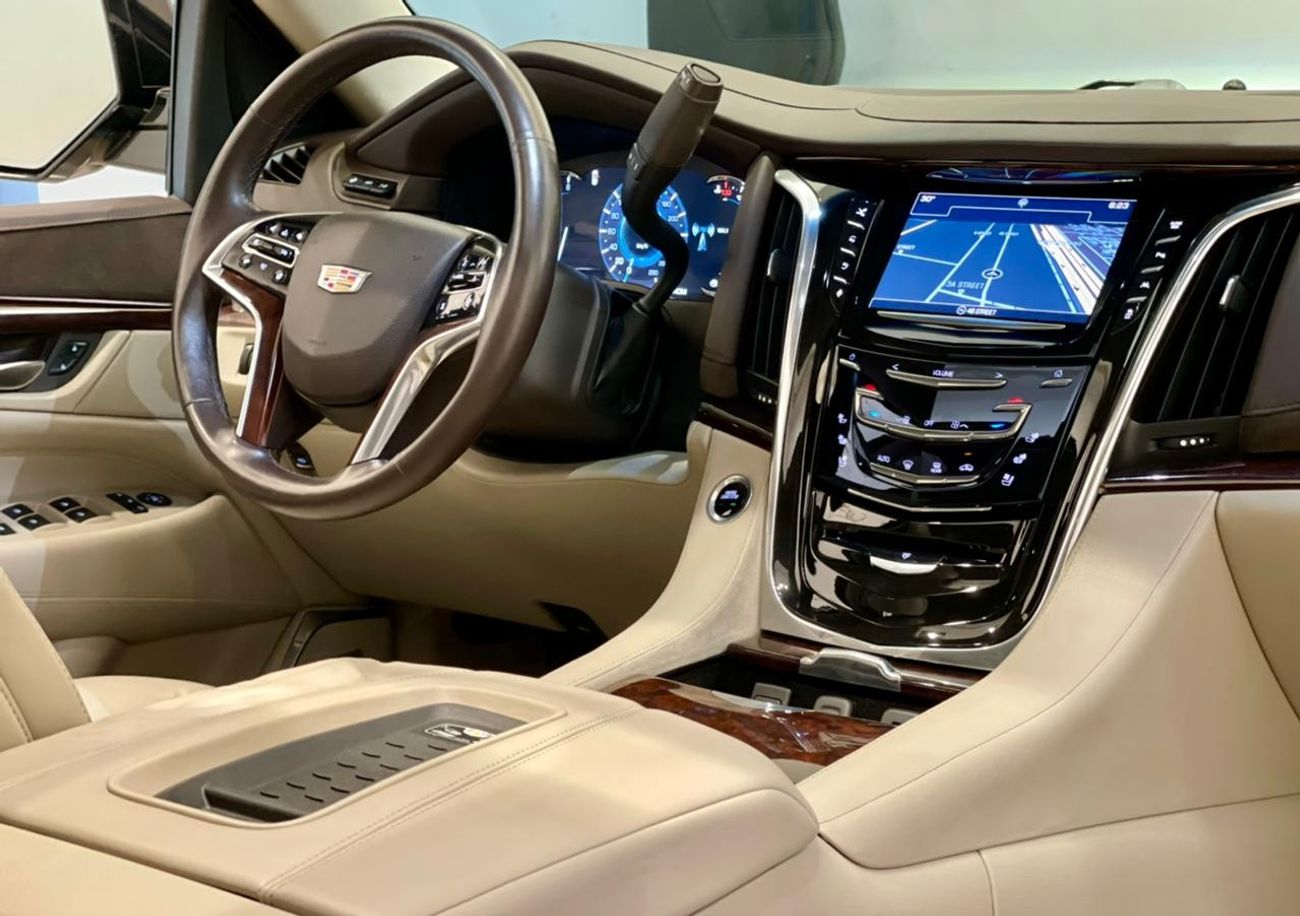 كاديلاك إسكالاد 2016 Cadillac Escalade Platinum, Full Cadillac Service History, Warranty, GCC