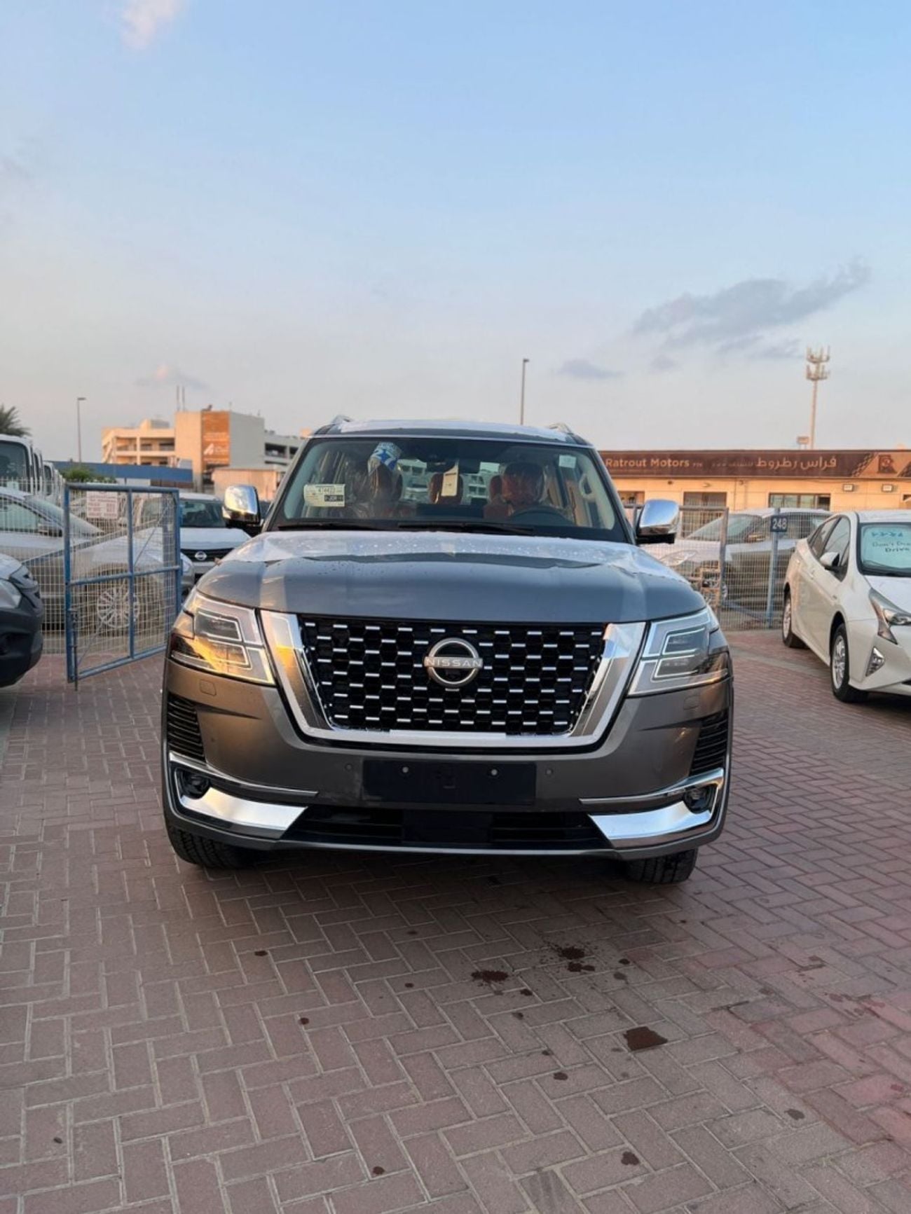 Nissan Patrol LE Platinum City 5.6L