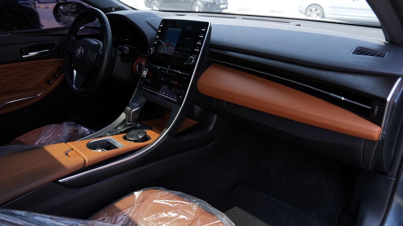 تويوتا افالون