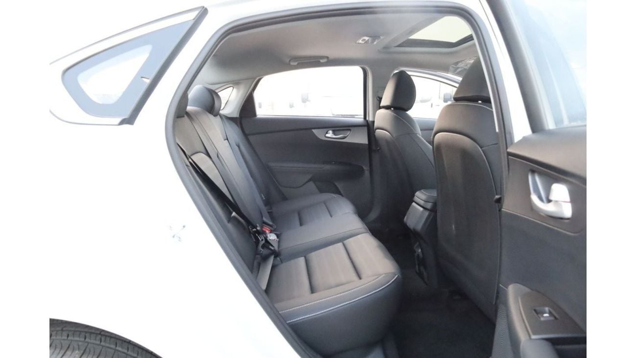 كيا K3 KIA_K3_FULL_OPTIONS_2024_1.5L_LEATHER_SEATS