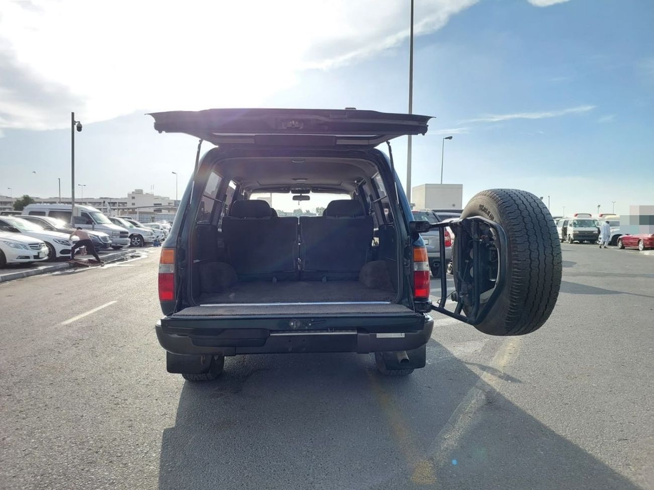 تويوتا لاند كروزر TOYOTA LAND CRUISER JEEP RIGHT HAND DRIVE (PM4639)