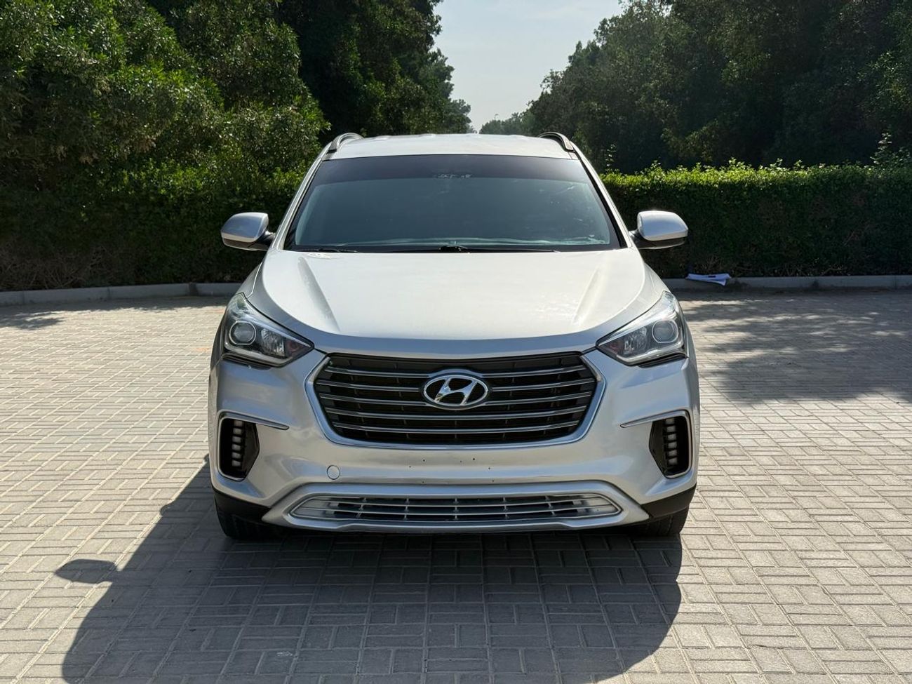 Hyundai Grand Santa Fe