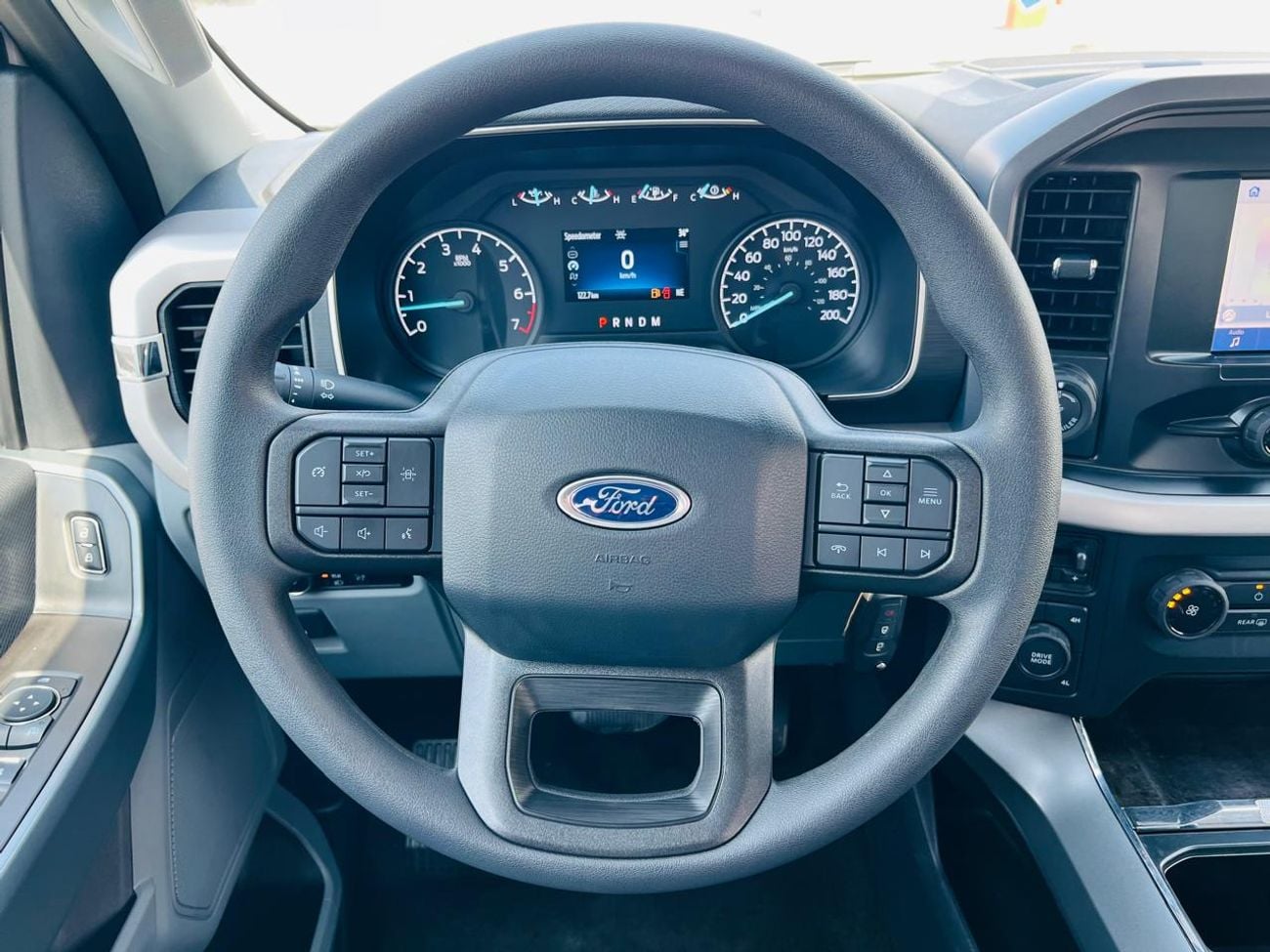 فورد F 150 XLT 3.5L (5 Seater)