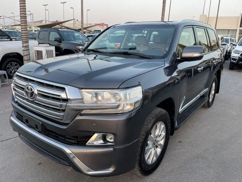 Toyota Land Cruiser 2018 Toyota Land Cruiser GXR (J200), 5dr SUV, 4L 6cyl Petrol, Automatic, Four Wheel Drive. Clean Car