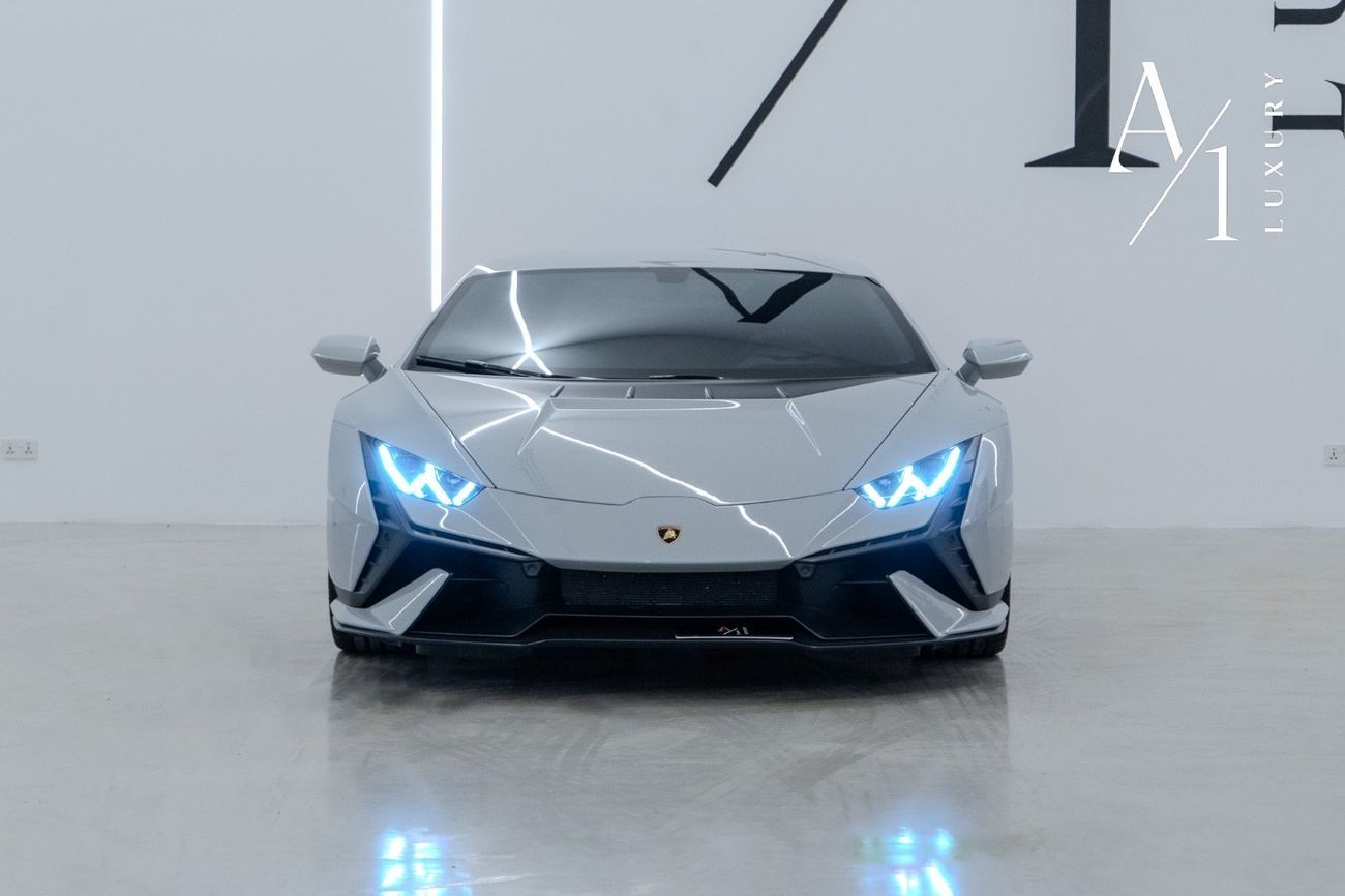 لامبورغيني هوراكان 2023 Lamborghini Huracan Tecnica, LP 640-2 V10, Very Low Kms, GCC Spec