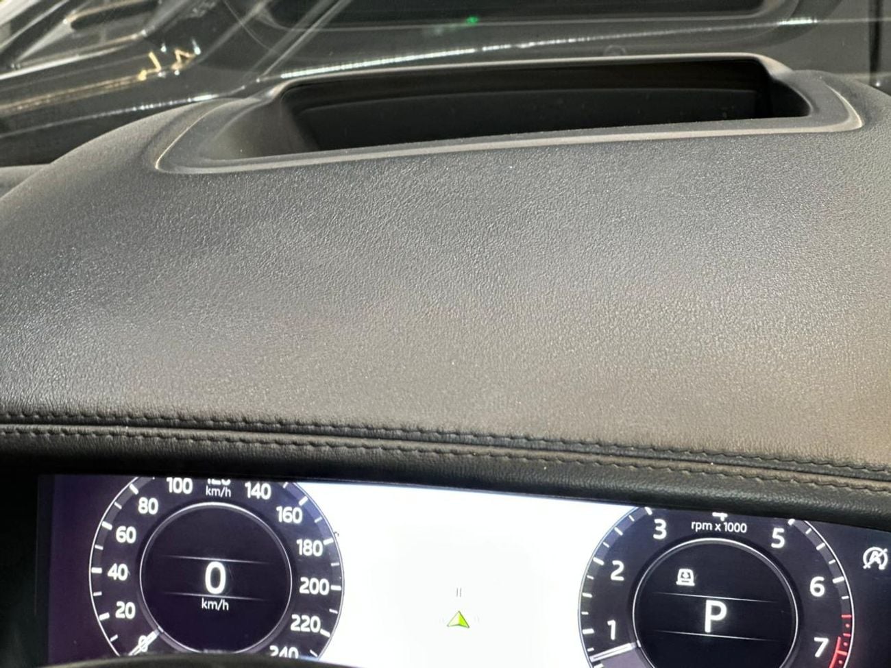 Land Rover Range Rover Sport HSE 3.0L (335 HP) RANGE ROVER SPORT | GCC | 2020 | HSE FULL OPTIONS | VERY GOOD CONDITIONS