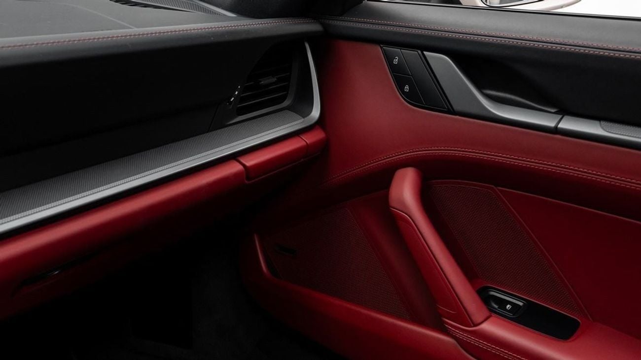 بورش 911 Carrera - 2023 - GCC - Under Warranty