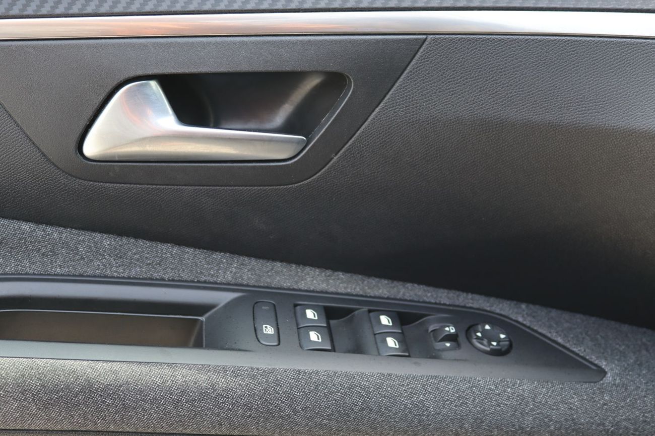 Peugeot 3008 Peugeot - 3008 -2023 - GCC- Accident-free, 1.6L - in excellent condition