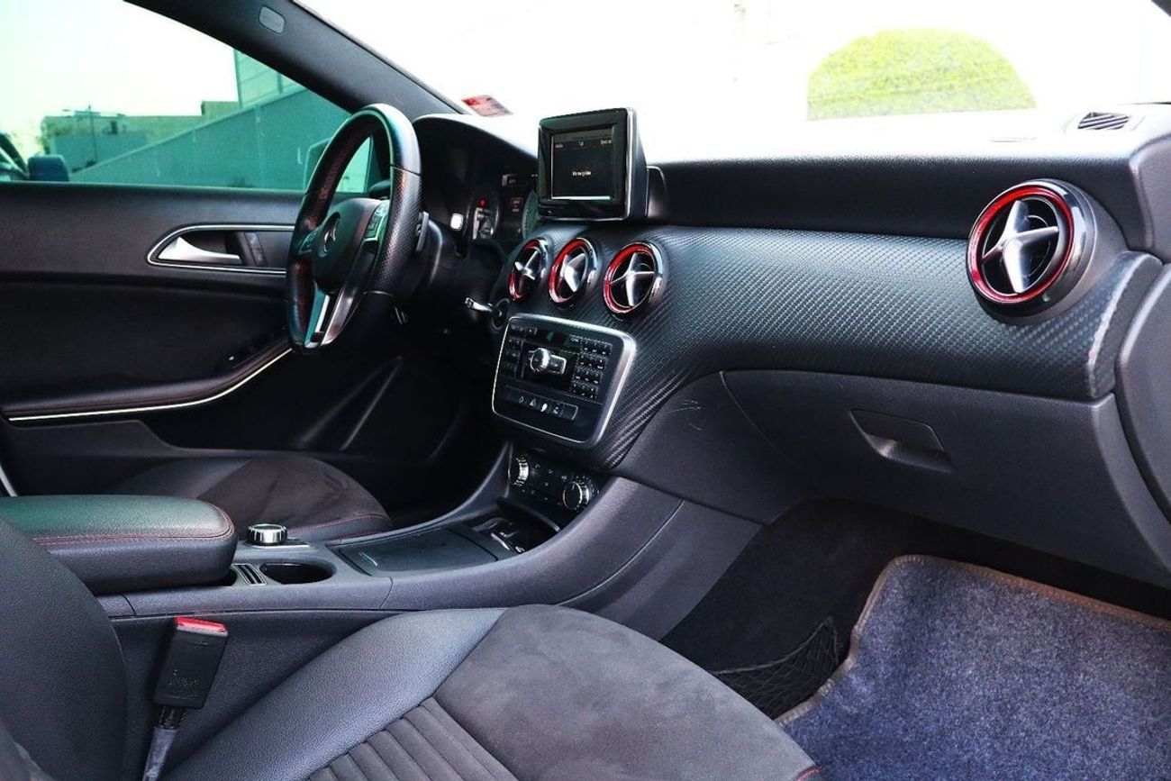 Mercedes-Benz A 250 Sport AMG 2.0L