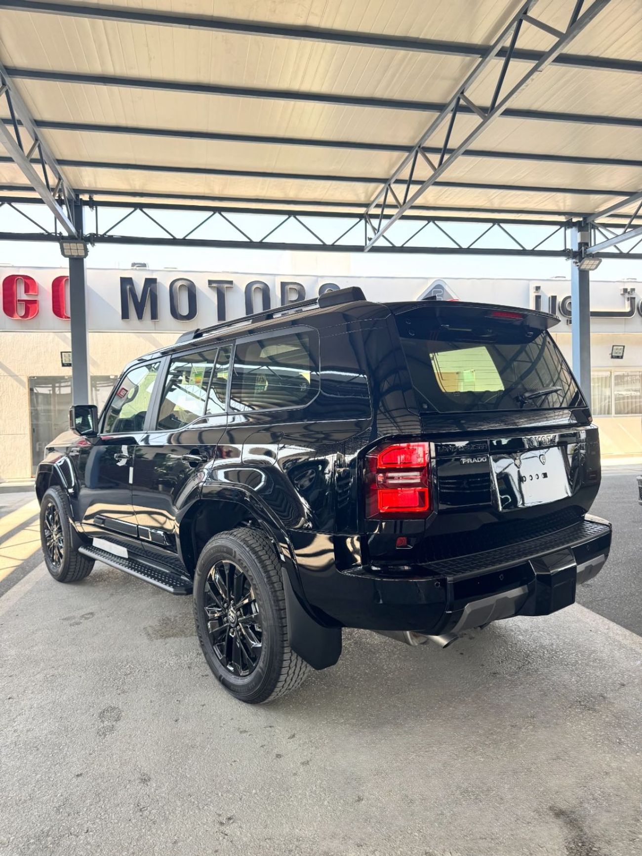 تويوتا برادو 2.4 TURBO LUXURY PANORAMA FULL **EXPORT ONLY**التصدير فقط خارج الخليج**