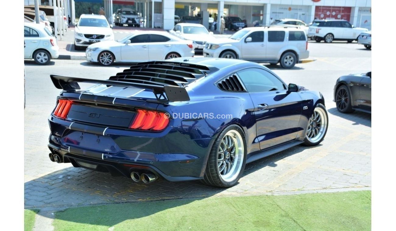 فورد موستانج MUSTANG //GT//5,0//DISTINCTIVE SHAPE