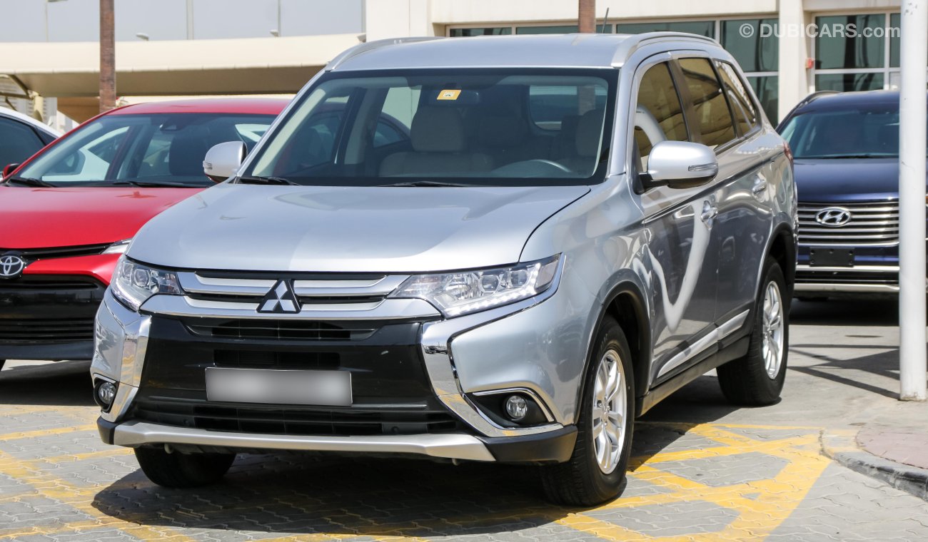 Mitsubishi Outlander 4WD خليجي صيانة الوكيل