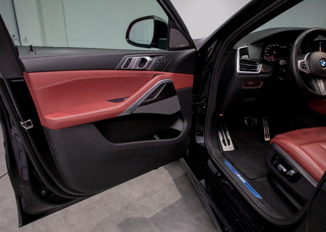 BMW X6 M 50i