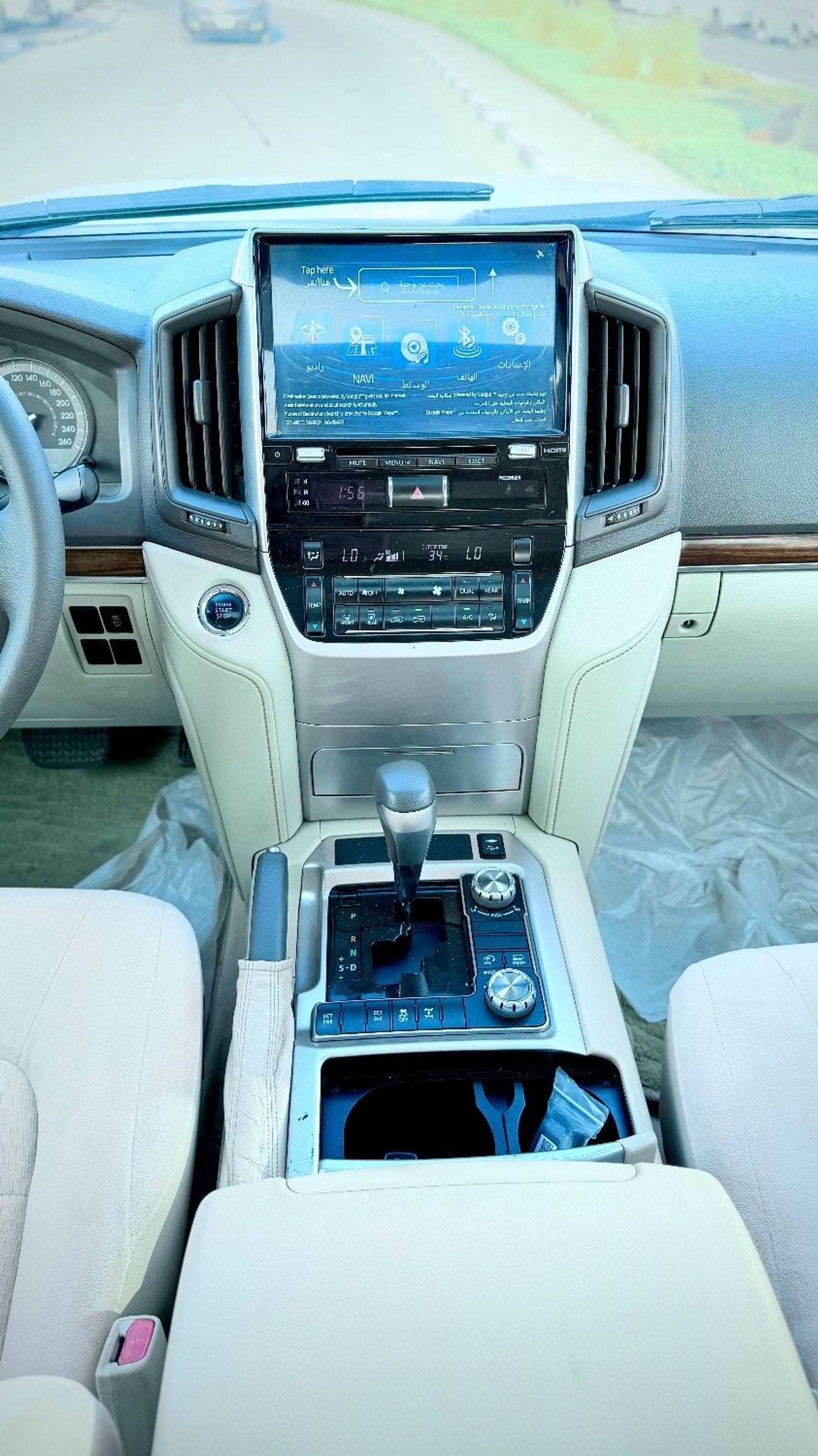 Toyota Land Cruiser 2018 Model GXR Diesel Engine V8 Full Option Very Clean and Perfect Condition