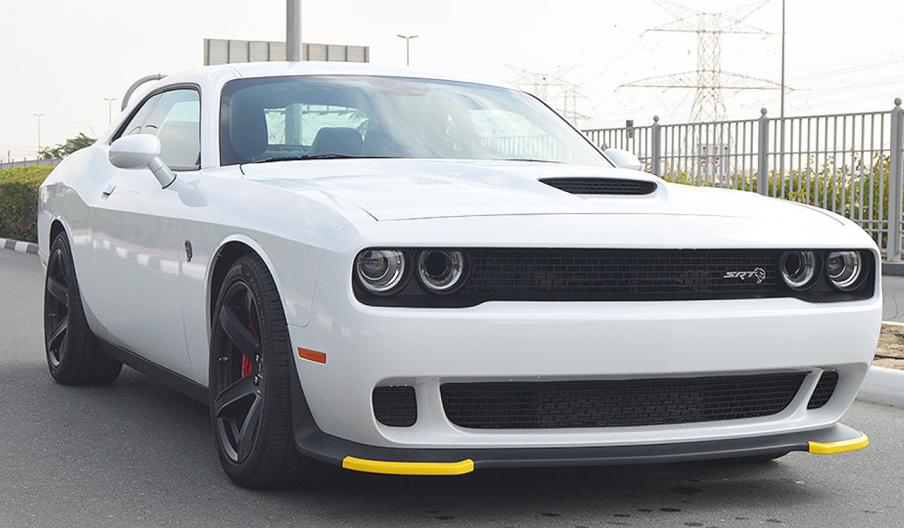 دودج تشالينجر SRT Hellcat  V8