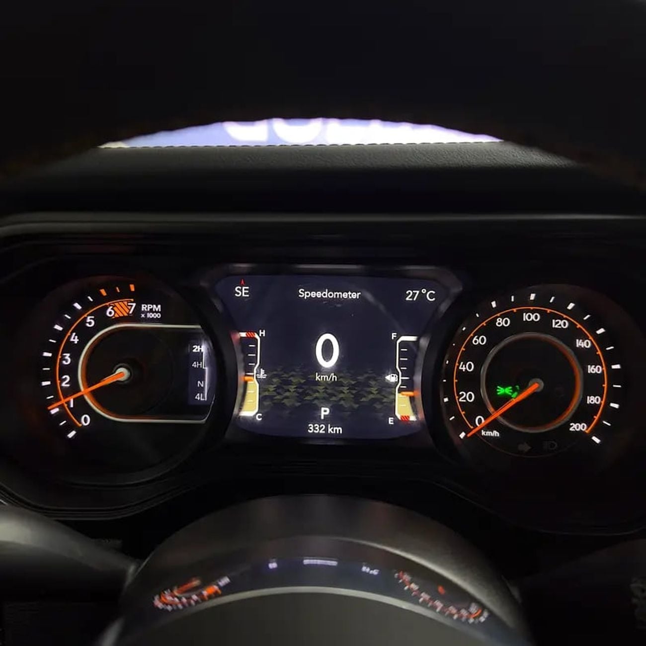 جيب رانجلر Sahara 3.6L M/T Sahara