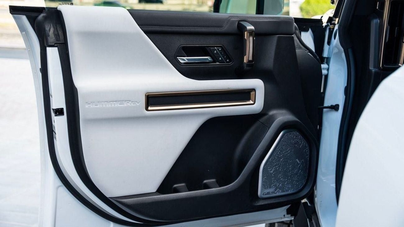 جي أم سي همر EV SUT Edition 1 - 2022 - American Specs