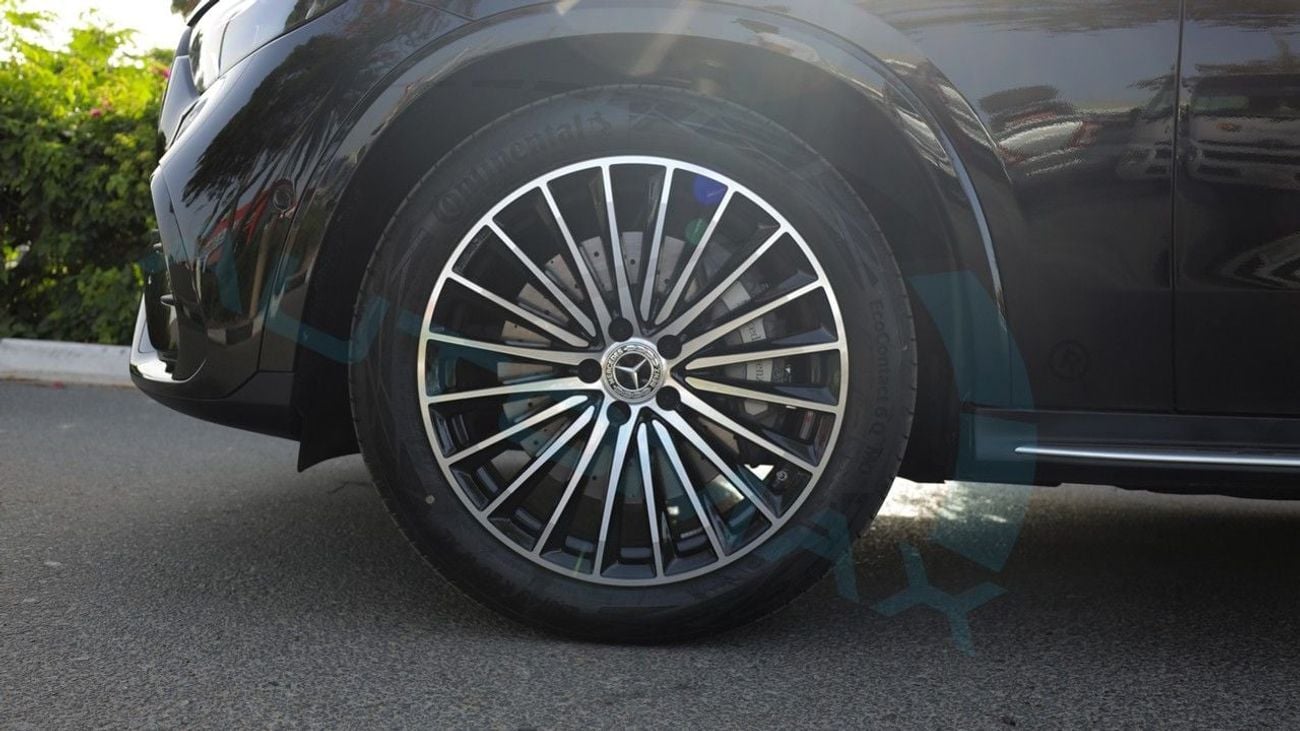 Mercedes Benz GLC200 ( Eid al-Adha Offer ) AMG 4Matic EQ Boost GCC 0Km 304,999 AED With 2 Years Unlimited Mileage Warrant
