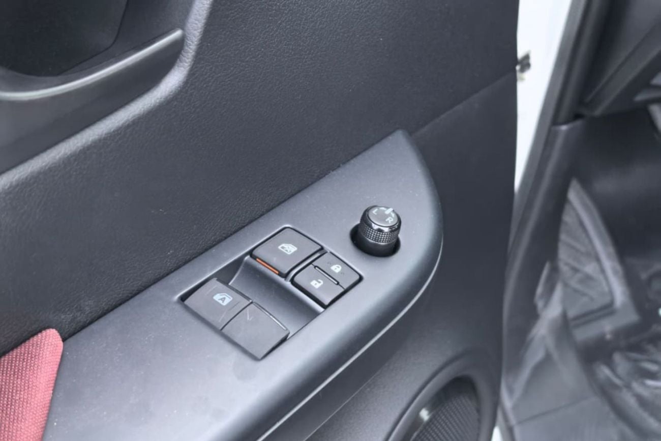 تويوتا هيلوكس TOYOTA HILUX 2.7L SINGLE CABIN 4WD 2 DOORS 2026