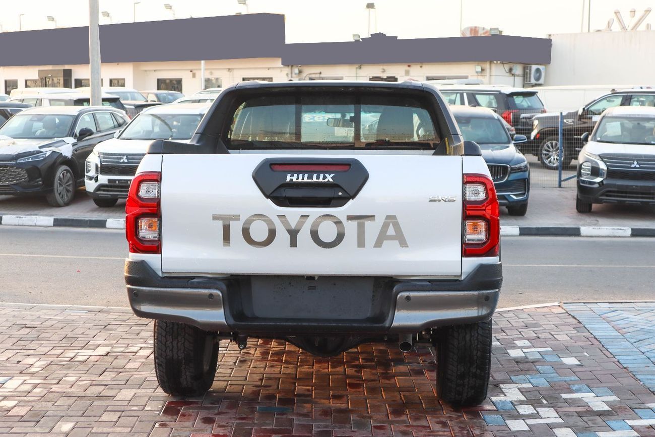 تويوتا هيلوكس Adventure 4.0L