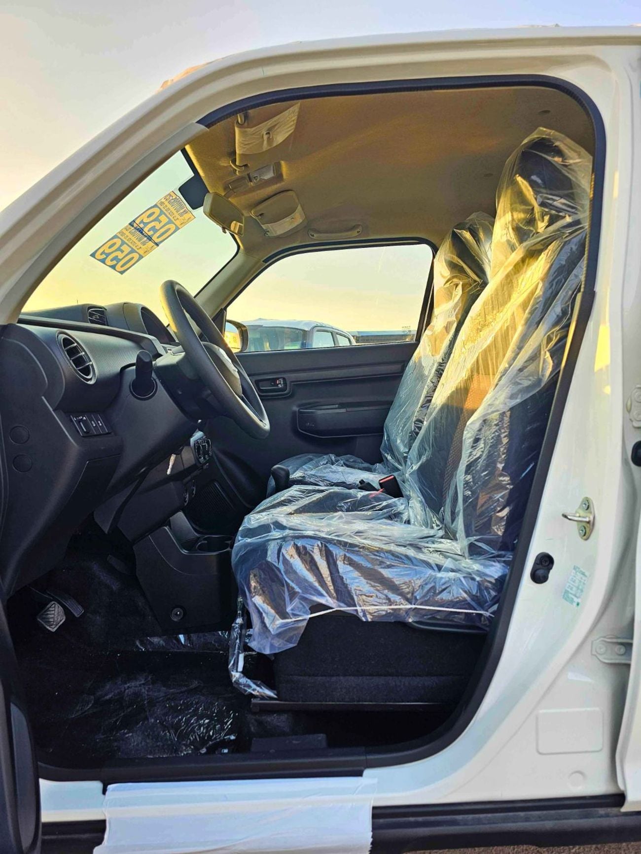 سوزوكي اسبريسو GL / 1.0L V3 A/T PETROL / ALLOY RIMS (CODE # SSPAGL)