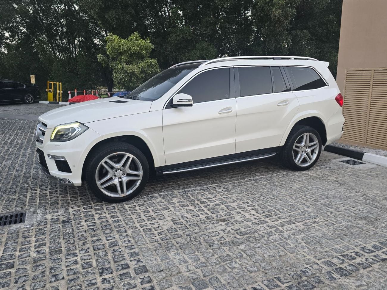 Mercedes Benz GL500