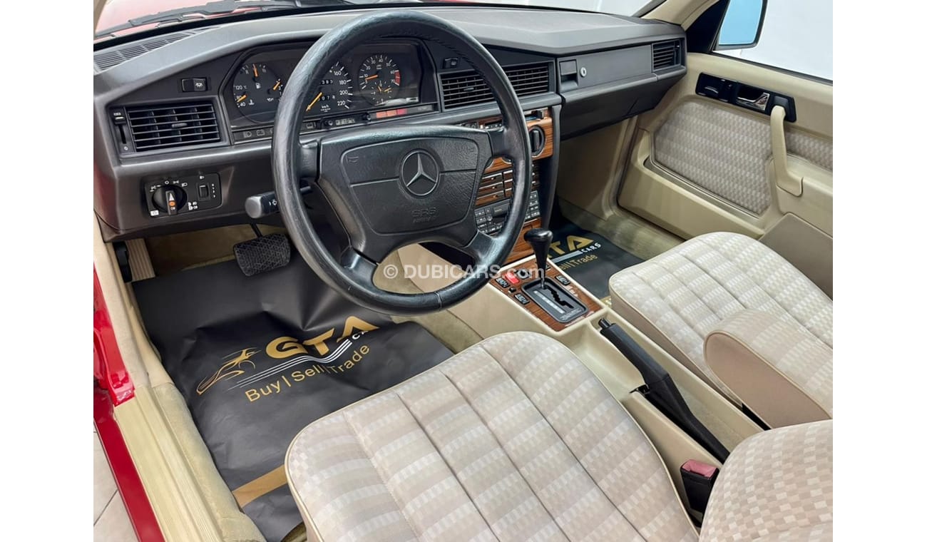 Mercedes-Benz 190 E 1993 Mercedes Benz 190E, Mint Condition, Japanese Specs