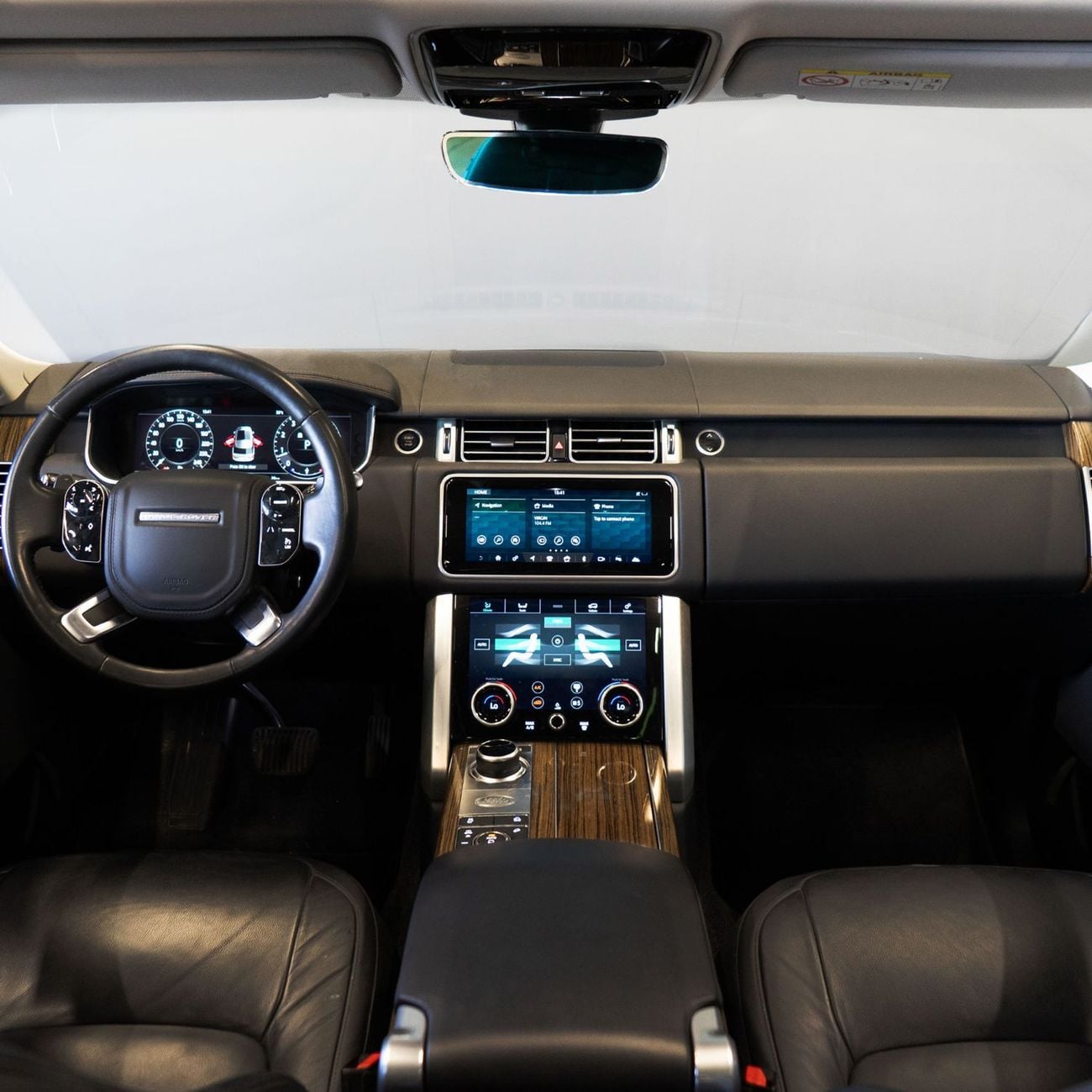 لاند روفر رينج روفر 2,586 P.M • 0% Downpayment • Range Rover HSE • 1 Year Warranty