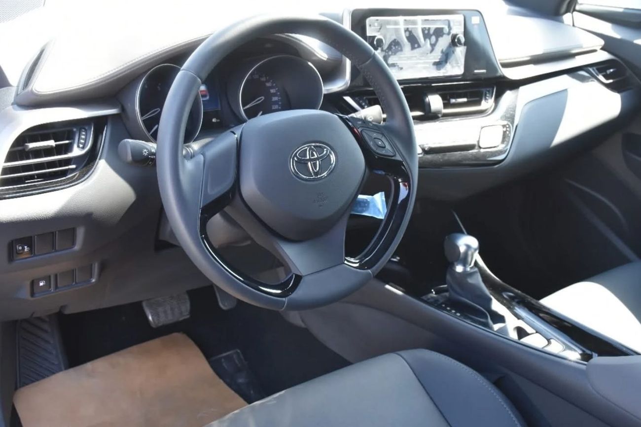 تويوتا CHR تثبل تصدير