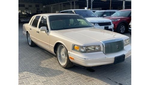 Lincoln Town Car Model 1996, Gulf, 8 cylinders, automatic transmission, odometer 160000