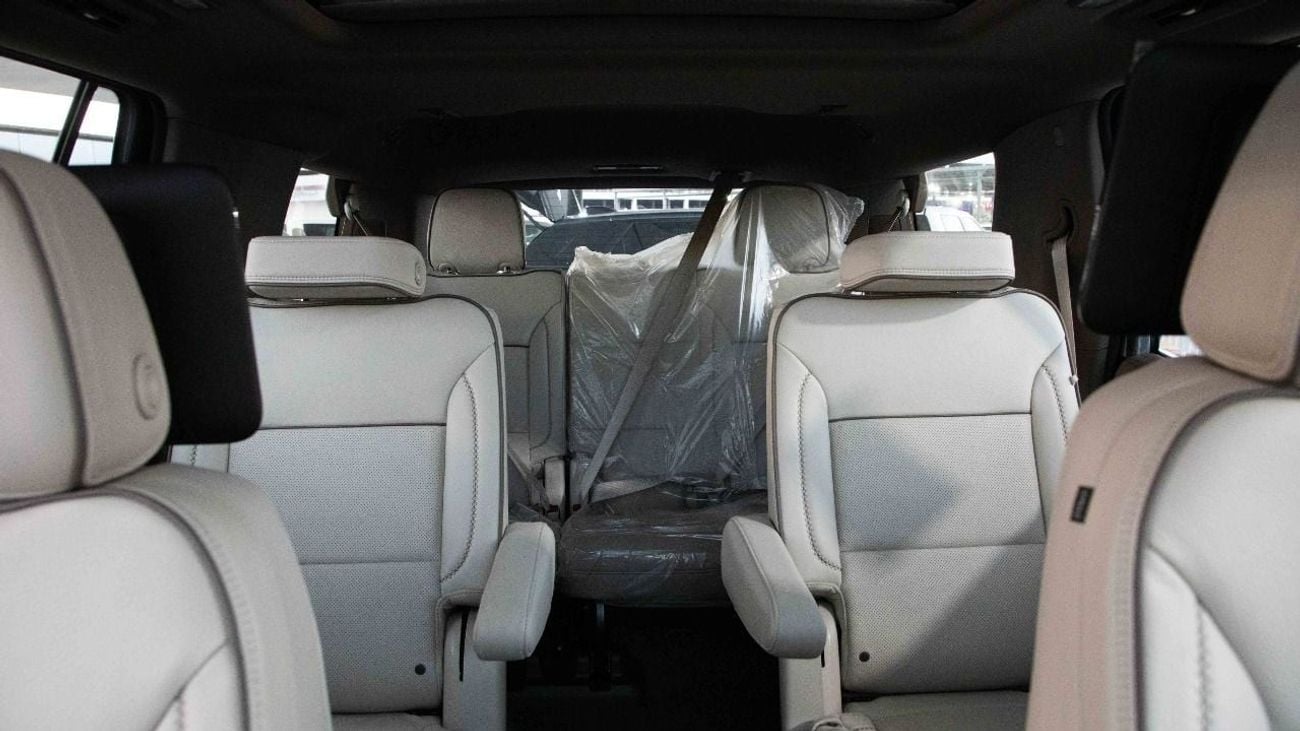 GMC Yukon 2025 GMC Yukon 4WD VIP 6.2L AT Petrol