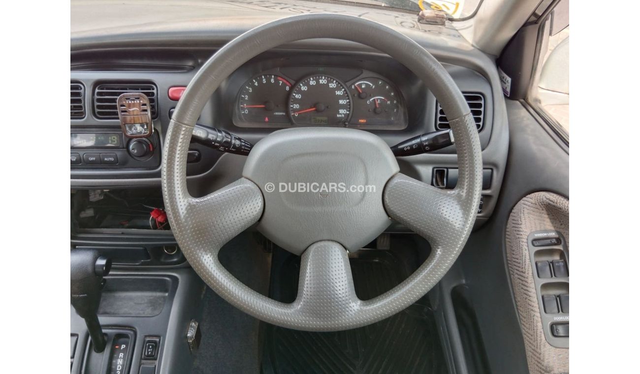Suzuki Escudo SUZUKI ESCUDO RIGHT HAND DRIVE (PM1229)