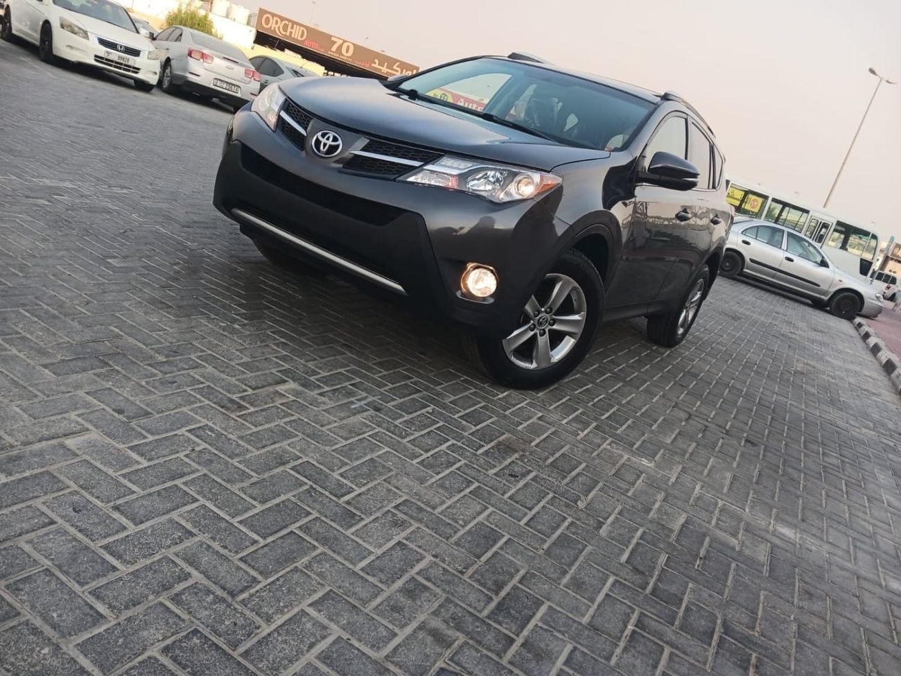 تويوتا راف ٤ 2015