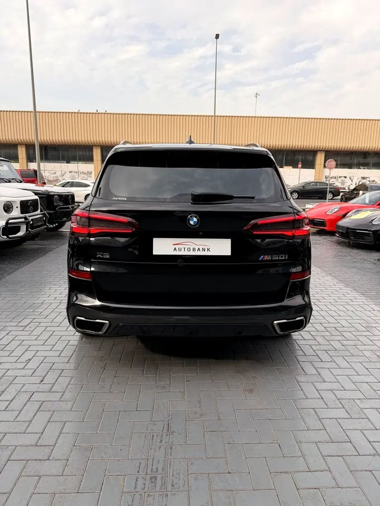 BMW X5 M50i EXCLUSIVE M50i GCC - No Accident - FSH - Under warranty
